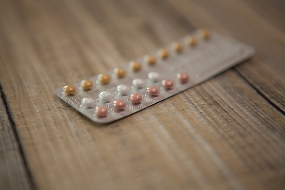 Pilule contraceptive : idées reçues – Nature Joyeuse